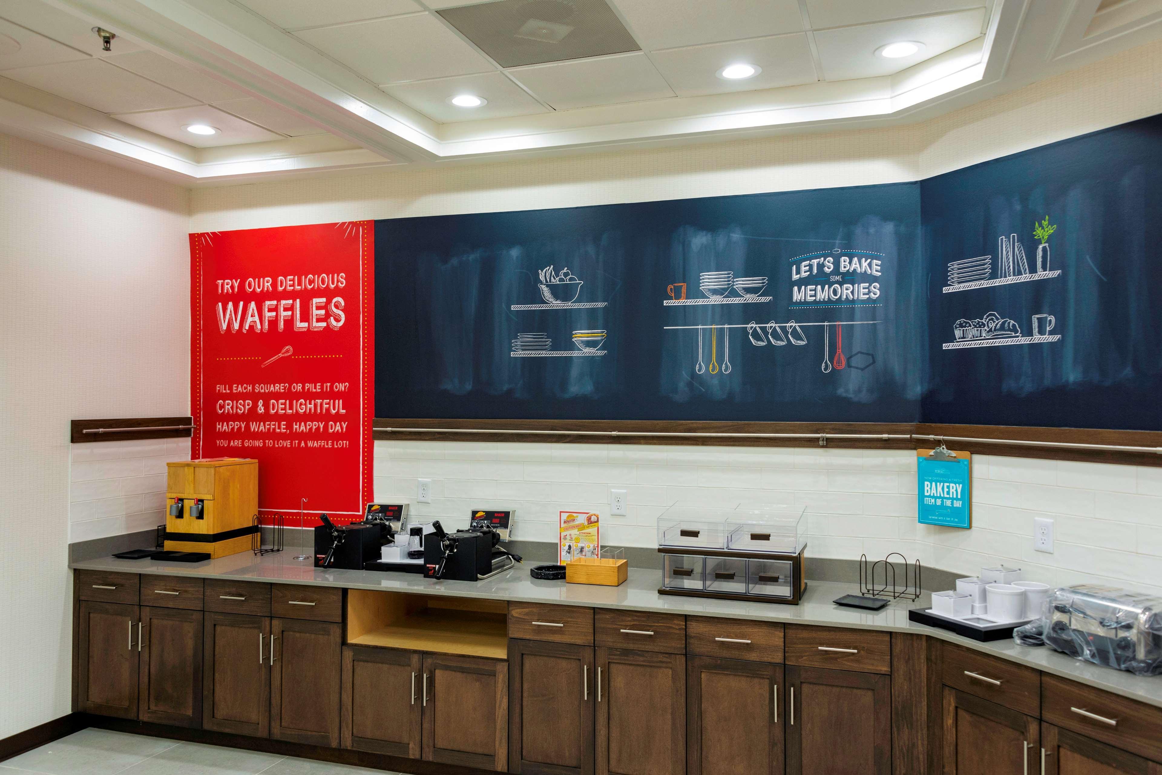 Hampton Inn Kinston Εξωτερικό φωτογραφία